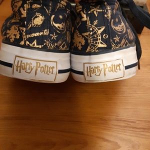 harry potter converse primark